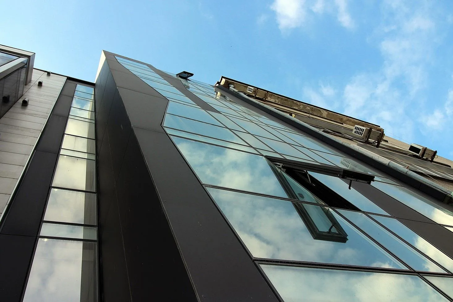 Atlantis San Stefano Offices